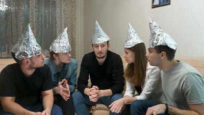 idiot-conspiracy-theorists-s.jpg