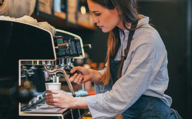 preparare il caffè