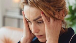 Ogni persona stressante nella tua vita potrebbe farti invecchiare di mesi, secondo uno studio