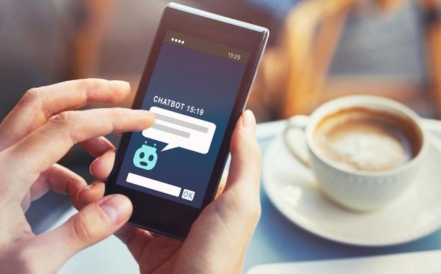 telefono con un chatbot