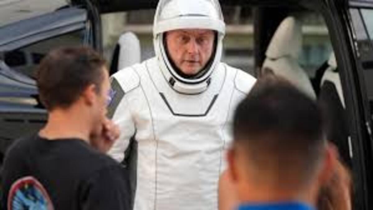 Un misterioso malore lascia un astronauta incapace di parlare