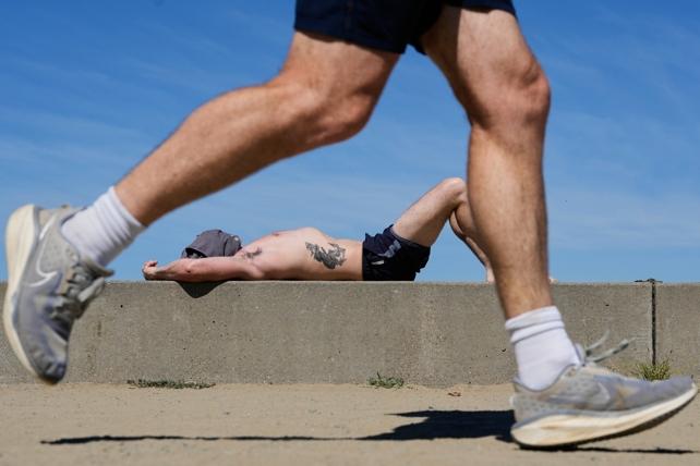 corridore al caldo