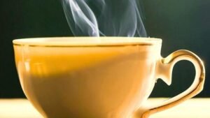 La tua tazza di tè potrebbe contenere miliardi di microplastiche da una sola fonte