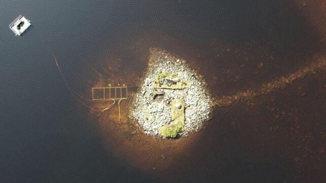crannog-aerial-view-642x361-1.jpg
