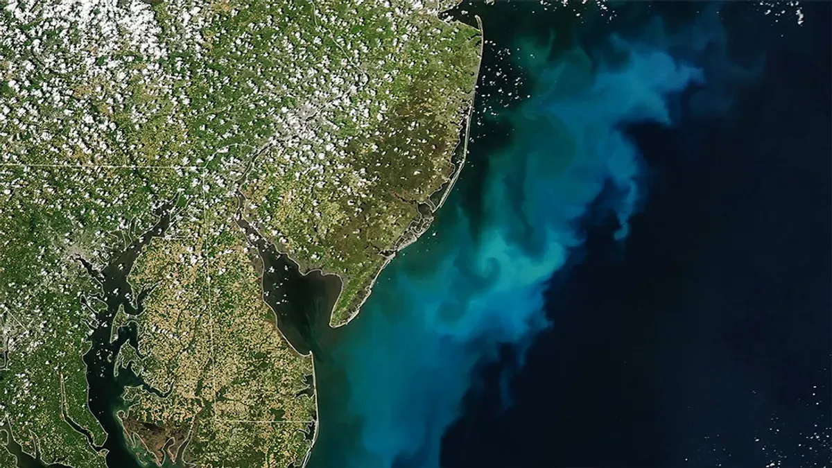 phytoplankton-bloom-off-coast-of-us-l.webp