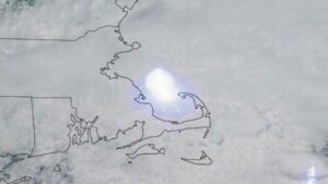 Le case americane tremano mentre un meteorite esplode con una forza di 300 tonnellate di TNT