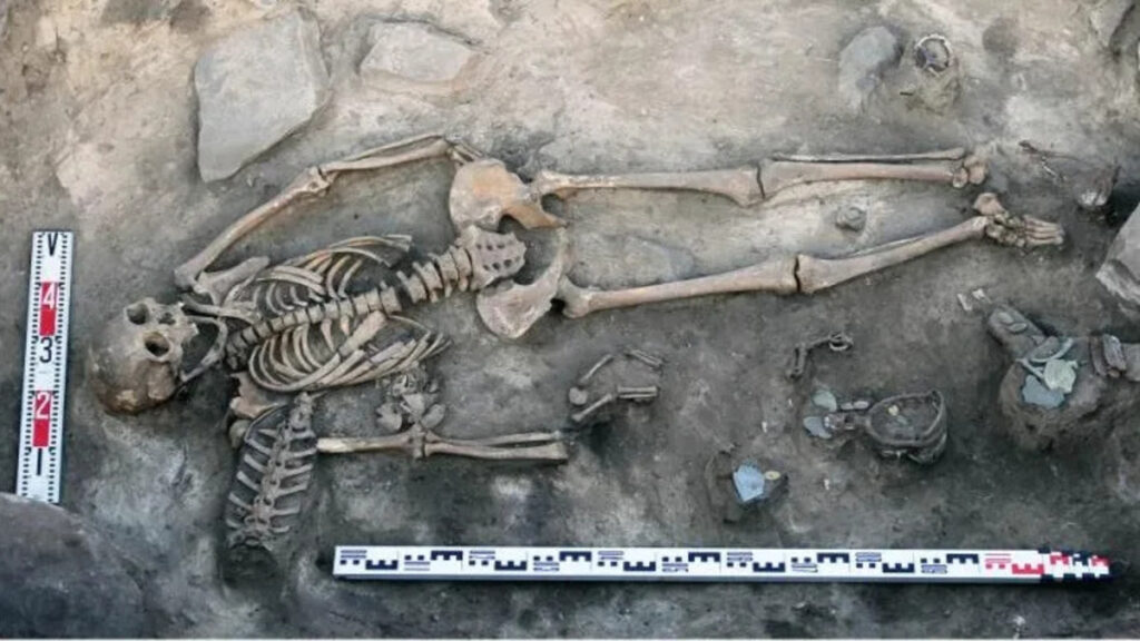 Una rarissima sepoltura risalente al X secolo scoperta in Siberia