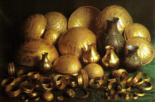 Tesoro di Villena: il clamoroso furto dei gioielli dell’Età del Bronzo, si teme fusione