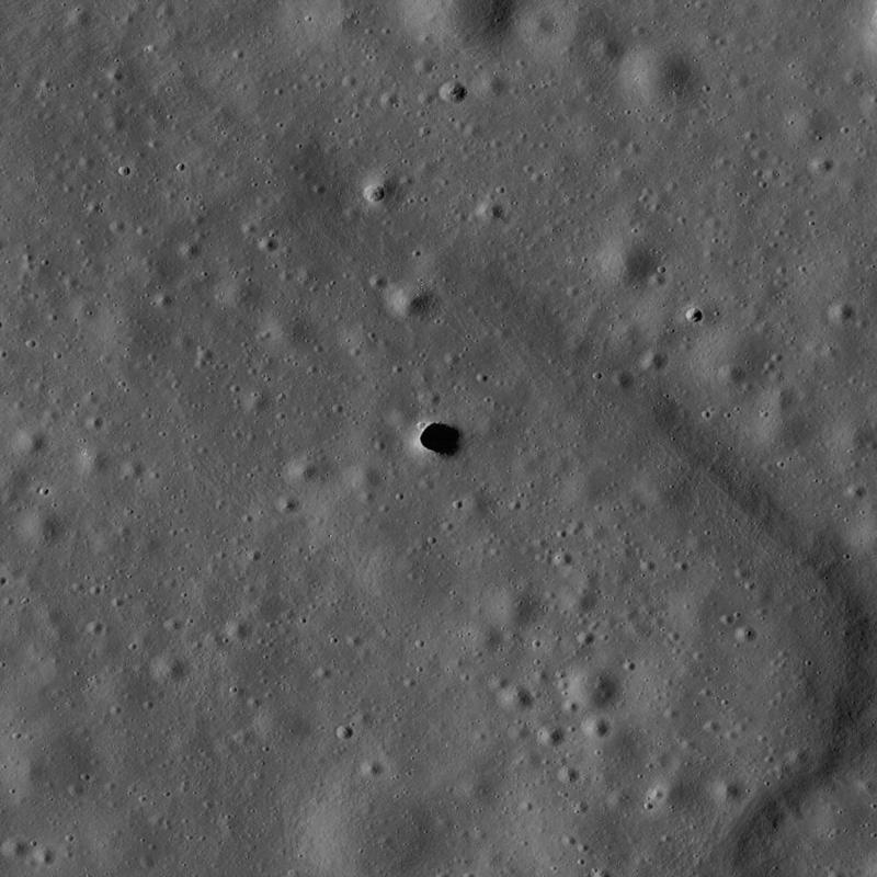 Alcune parti della Luna stanno sprofondando e ciò preoccupa gli scienziati