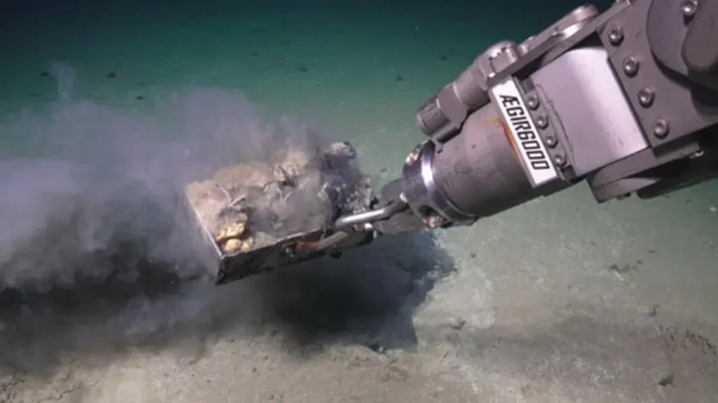 Scavano in un’area anomala del fondale marino e riaffiora una tomba abissale