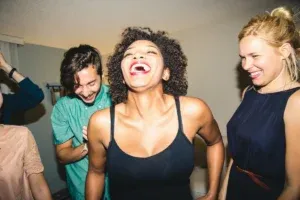 Come diventare più attraenti: cosa dice davvero la scienza